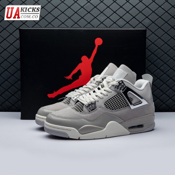 Jordan 4 Retro Women 's Frozen Moments AQ9129-001 Size 36-48.5