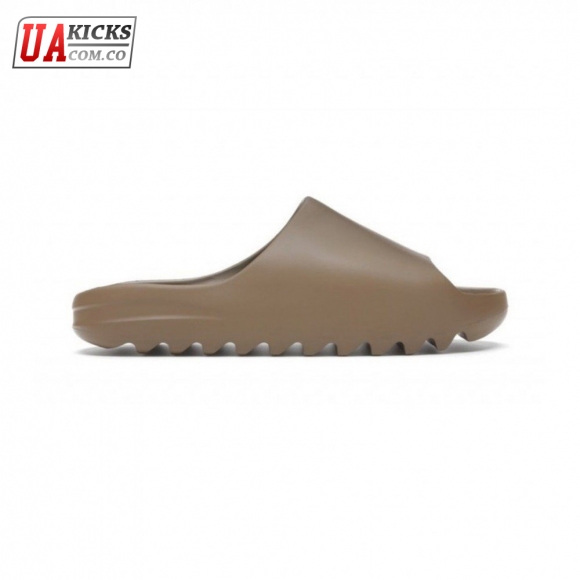 Yeezy Slides 'Core' Size 37-48.5